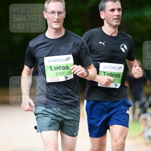 31.08.2025 - 21. Blankeneser Heldenlauf Dr. Thomas Lammeyer http://msf.ph/oto/8635523 31.08.2025 10:39:23 Laufen 3157 meine-sportfotos.de