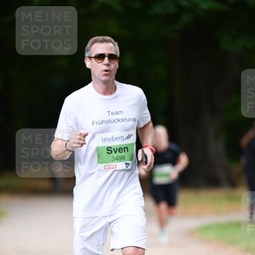 31.08.2025 - 21. Blankeneser Heldenlauf Dr. Thomas Lammeyer http://msf.ph/oto/8635527 31.08.2025 10:39:26 Laufen 3499 meine-sportfotos.de