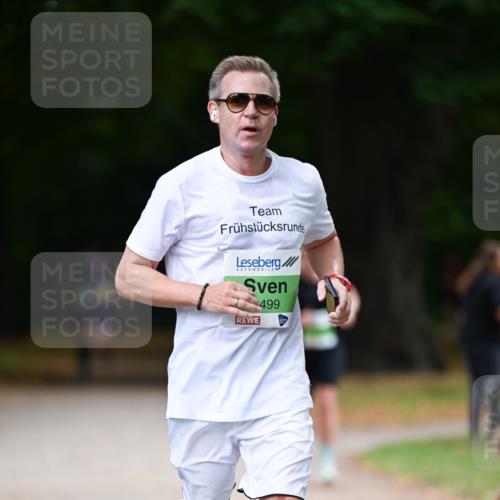 31.08.2025 - 21. Blankeneser Heldenlauf Dr. Thomas Lammeyer http://msf.ph/oto/8635528 31.08.2025 10:39:27 Laufen 499 meine-sportfotos.de