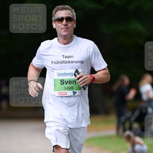 31.08.2025 - 21. Blankeneser Heldenlauf Dr. Thomas Lammeyer http://msf.ph/oto/8635530 31.08.2025 10:39:27 Laufen 3499 meine-sportfotos.de