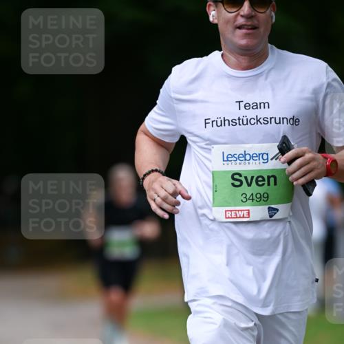 31.08.2025 - 21. Blankeneser Heldenlauf Dr. Thomas Lammeyer http://msf.ph/oto/8635535 31.08.2025 10:39:28 Laufen 3499 meine-sportfotos.de