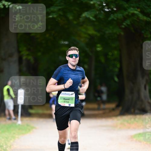 31.08.2025 - 21. Blankeneser Heldenlauf Dr. Thomas Lammeyer http://msf.ph/oto/8635557 31.08.2025 10:39:39 Laufen 3704 meine-sportfotos.de