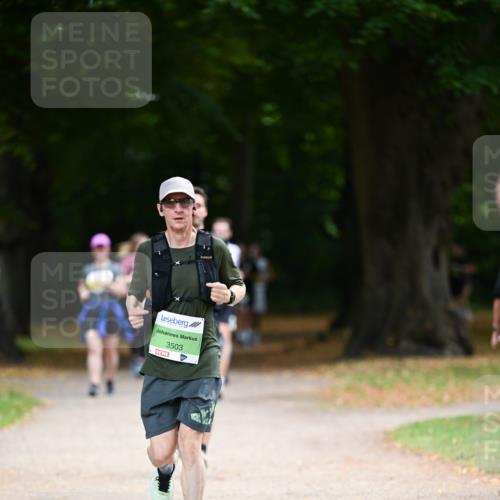 31.08.2025 - 21. Blankeneser Heldenlauf Dr. Thomas Lammeyer http://msf.ph/oto/8635564 31.08.2025 10:39:41 Laufen 3503 meine-sportfotos.de