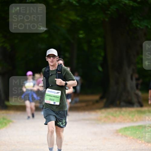 31.08.2025 - 21. Blankeneser Heldenlauf Dr. Thomas Lammeyer http://msf.ph/oto/8635565 31.08.2025 10:39:42 Laufen 3503 meine-sportfotos.de