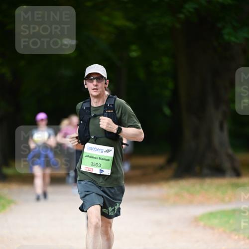 31.08.2025 - 21. Blankeneser Heldenlauf Dr. Thomas Lammeyer http://msf.ph/oto/8635570 31.08.2025 10:39:42 Laufen 3503 meine-sportfotos.de