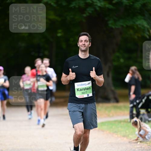 31.08.2025 - 21. Blankeneser Heldenlauf Dr. Thomas Lammeyer http://msf.ph/oto/8635582 31.08.2025 10:39:45 Laufen 3077 meine-sportfotos.de