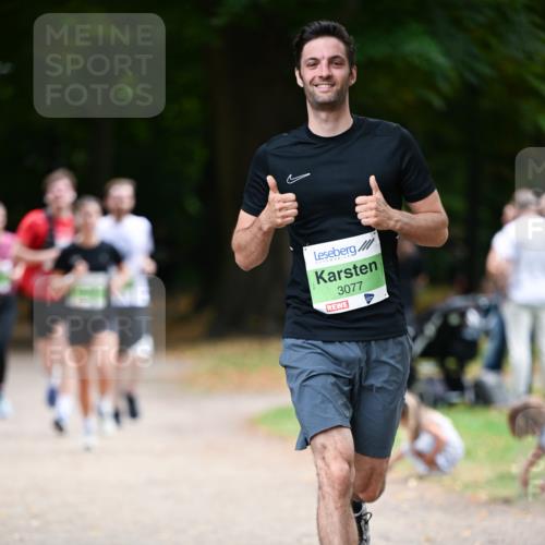 31.08.2025 - 21. Blankeneser Heldenlauf Dr. Thomas Lammeyer http://msf.ph/oto/8635589 31.08.2025 10:39:45 Laufen 3077 meine-sportfotos.de