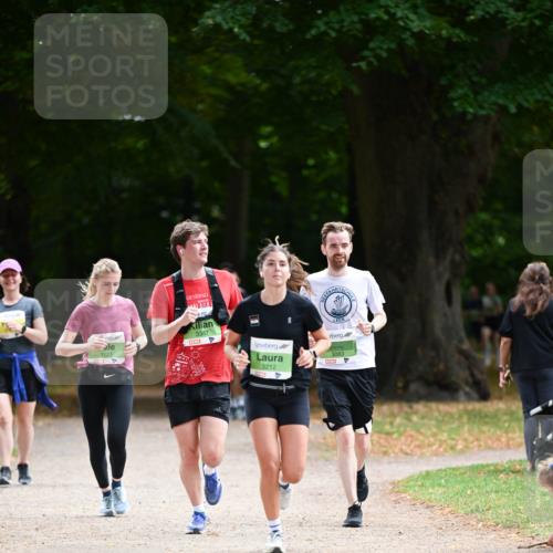 31.08.2025 - 21. Blankeneser Heldenlauf Dr. Thomas Lammeyer http://msf.ph/oto/8635595 31.08.2025 10:39:47 Laufen 3121, 3387, 3083, 3212 meine-sportfotos.de