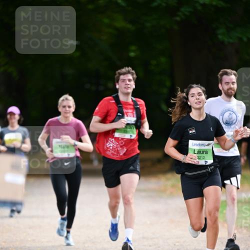 31.08.2025 - 21. Blankeneser Heldenlauf Dr. Thomas Lammeyer http://msf.ph/oto/8635605 31.08.2025 10:39:49 Laufen 3212 meine-sportfotos.de