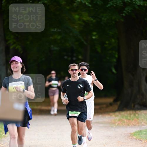 31.08.2025 - 21. Blankeneser Heldenlauf Dr. Thomas Lammeyer http://msf.ph/oto/8635625 31.08.2025 10:39:55 Laufen 3421 meine-sportfotos.de