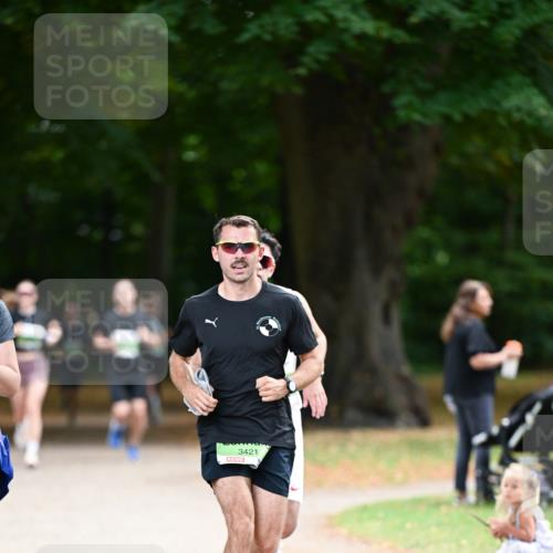 31.08.2025 - 21. Blankeneser Heldenlauf Dr. Thomas Lammeyer http://msf.ph/oto/8635635 31.08.2025 10:39:56 Laufen 3421 meine-sportfotos.de