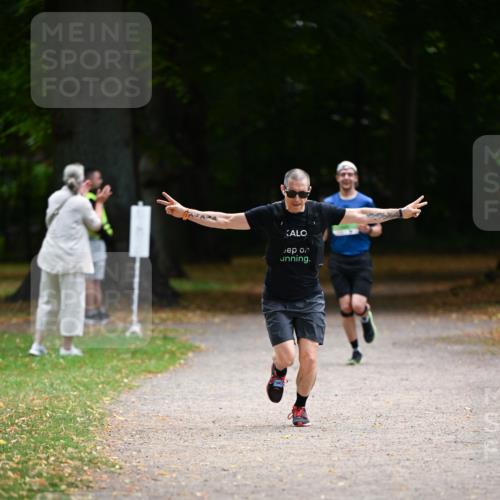 31.08.2025 - 21. Blankeneser Heldenlauf Dr. Thomas Lammeyer http://msf.ph/oto/8635737 31.08.2025 10:40:43 Laufen  meine-sportfotos.de