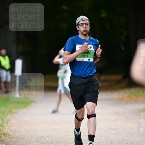 31.08.2025 - 21. Blankeneser Heldenlauf Dr. Thomas Lammeyer http://msf.ph/oto/8635745 31.08.2025 10:40:48 Laufen 3425 meine-sportfotos.de