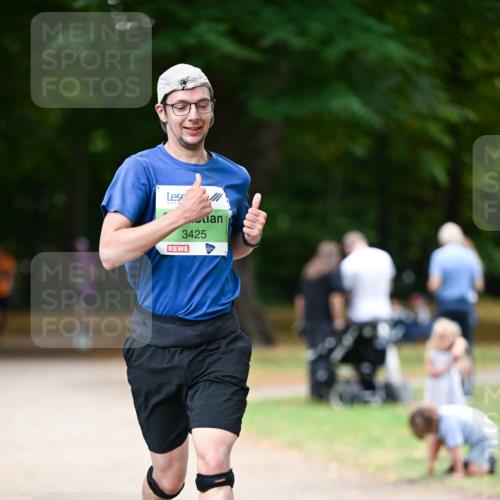 31.08.2025 - 21. Blankeneser Heldenlauf Dr. Thomas Lammeyer http://msf.ph/oto/8635755 31.08.2025 10:40:50 Laufen 3425 meine-sportfotos.de