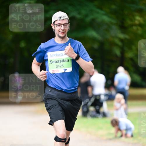31.08.2025 - 21. Blankeneser Heldenlauf Dr. Thomas Lammeyer http://msf.ph/oto/8635757 31.08.2025 10:40:50 Laufen 3425 meine-sportfotos.de
