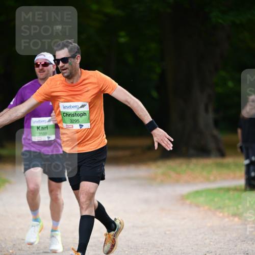 31.08.2025 - 21. Blankeneser Heldenlauf Dr. Thomas Lammeyer http://msf.ph/oto/8635776 31.08.2025 10:41:01 Laufen 3559, 3295 meine-sportfotos.de