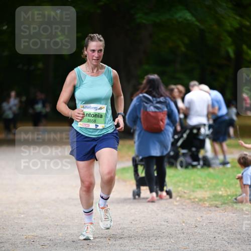 31.08.2025 - 21. Blankeneser Heldenlauf Dr. Thomas Lammeyer http://msf.ph/oto/8635804 31.08.2025 10:41:11 Laufen 3558 meine-sportfotos.de