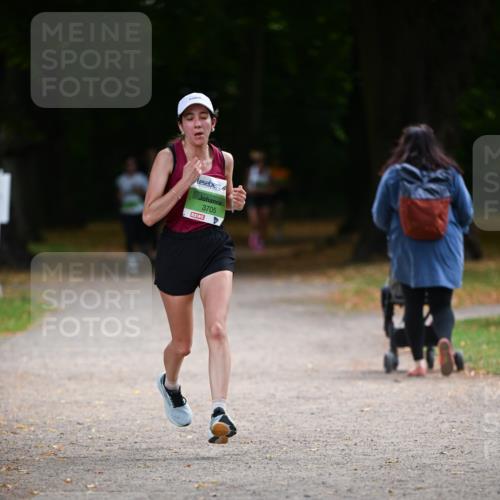 31.08.2025 - 21. Blankeneser Heldenlauf Dr. Thomas Lammeyer http://msf.ph/oto/8635811 31.08.2025 10:41:14 Laufen 3705 meine-sportfotos.de