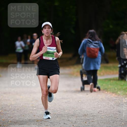31.08.2025 - 21. Blankeneser Heldenlauf Dr. Thomas Lammeyer http://msf.ph/oto/8635815 31.08.2025 10:41:14 Laufen 3705 meine-sportfotos.de