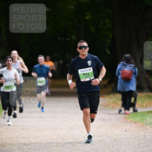 31.08.2025 - 21. Blankeneser Heldenlauf Dr. Thomas Lammeyer http://msf.ph/oto/8635832 31.08.2025 10:41:21 Laufen 3624 meine-sportfotos.de