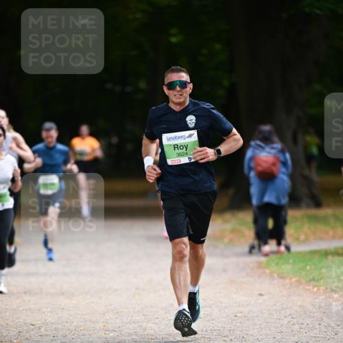 31.08.2025 - 21. Blankeneser Heldenlauf Dr. Thomas Lammeyer http://msf.ph/oto/8635837 31.08.2025 10:41:22 Laufen 3624 meine-sportfotos.de