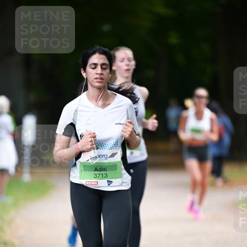 31.08.2025 - 21. Blankeneser Heldenlauf Dr. Thomas Lammeyer http://msf.ph/oto/8635856 31.08.2025 10:41:26 Laufen 3713 meine-sportfotos.de