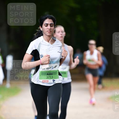 31.08.2025 - 21. Blankeneser Heldenlauf Dr. Thomas Lammeyer http://msf.ph/oto/8635857 31.08.2025 10:41:26 Laufen 3713 meine-sportfotos.de