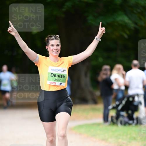 31.08.2025 - 21. Blankeneser Heldenlauf Dr. Thomas Lammeyer http://msf.ph/oto/8635885 31.08.2025 10:41:32 Laufen 3467 meine-sportfotos.de