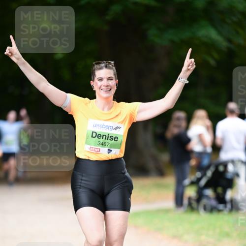 31.08.2025 - 21. Blankeneser Heldenlauf Dr. Thomas Lammeyer http://msf.ph/oto/8635887 31.08.2025 10:41:33 Laufen 3467 meine-sportfotos.de