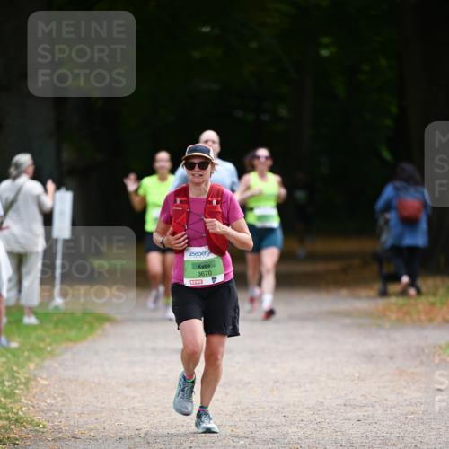 31.08.2025 - 21. Blankeneser Heldenlauf Dr. Thomas Lammeyer http://msf.ph/oto/8635900 31.08.2025 10:41:38 Laufen 3670 meine-sportfotos.de