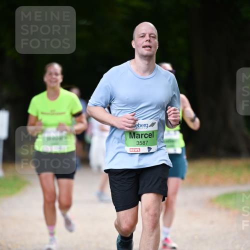 31.08.2025 - 21. Blankeneser Heldenlauf Dr. Thomas Lammeyer http://msf.ph/oto/8635934 31.08.2025 10:41:44 Laufen 3587 meine-sportfotos.de