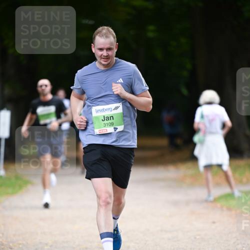 31.08.2025 - 21. Blankeneser Heldenlauf Dr. Thomas Lammeyer http://msf.ph/oto/8635950 31.08.2025 10:41:53 Laufen 3109 meine-sportfotos.de