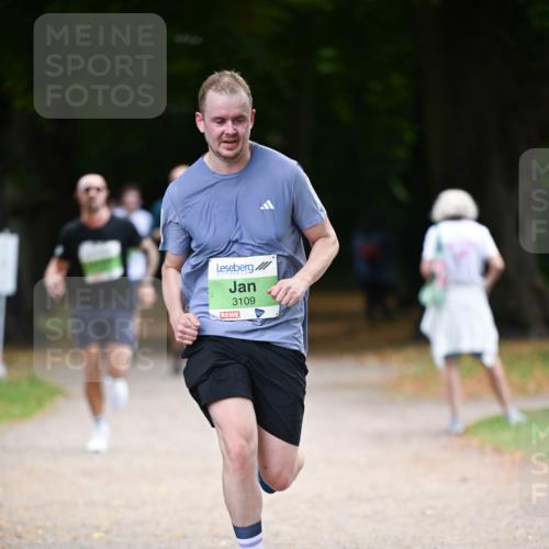 31.08.2025 - 21. Blankeneser Heldenlauf Dr. Thomas Lammeyer http://msf.ph/oto/8635951 31.08.2025 10:41:53 Laufen 3109 meine-sportfotos.de