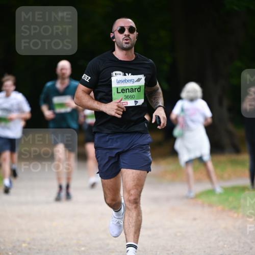 31.08.2025 - 21. Blankeneser Heldenlauf Dr. Thomas Lammeyer http://msf.ph/oto/8635975 31.08.2025 10:41:57 Laufen 21, 3660 meine-sportfotos.de