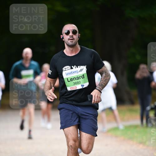 31.08.2025 - 21. Blankeneser Heldenlauf Dr. Thomas Lammeyer http://msf.ph/oto/8635979 31.08.2025 10:41:58 Laufen 3660 meine-sportfotos.de