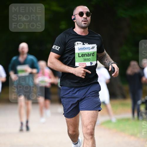 31.08.2025 - 21. Blankeneser Heldenlauf Dr. Thomas Lammeyer http://msf.ph/oto/8635981 31.08.2025 10:41:58 Laufen 3660 meine-sportfotos.de