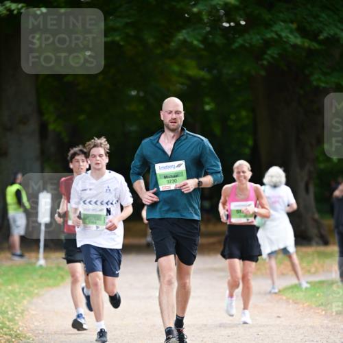 31.08.2025 - 21. Blankeneser Heldenlauf Dr. Thomas Lammeyer http://msf.ph/oto/8635995 31.08.2025 10:42:01 Laufen 3064, 3730 meine-sportfotos.de