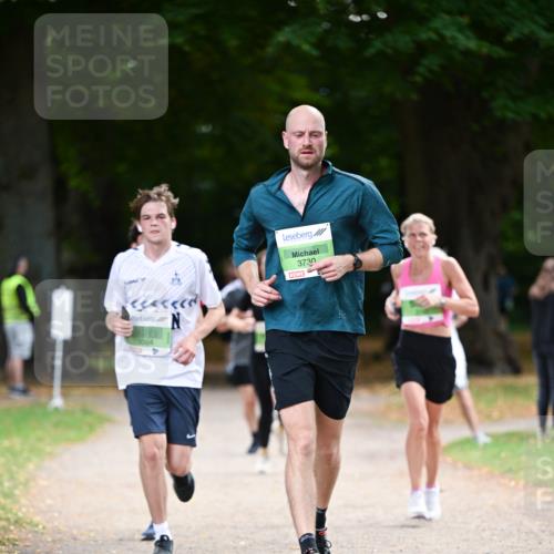 31.08.2025 - 21. Blankeneser Heldenlauf Dr. Thomas Lammeyer http://msf.ph/oto/8636001 31.08.2025 10:42:02 Laufen 3730 meine-sportfotos.de