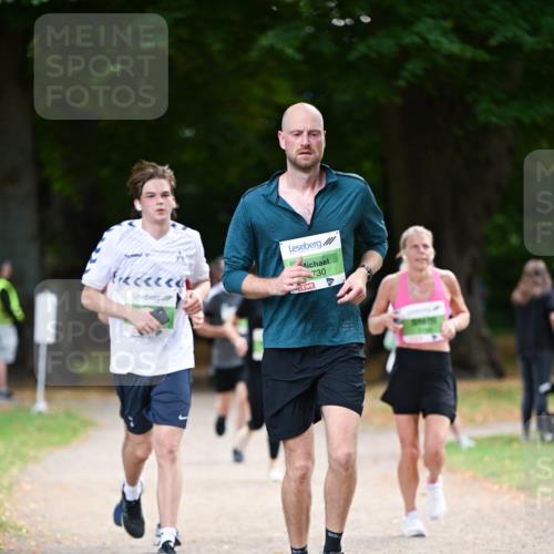 31.08.2025 - 21. Blankeneser Heldenlauf Dr. Thomas Lammeyer http://msf.ph/oto/8636003 31.08.2025 10:42:02 Laufen 730 meine-sportfotos.de
