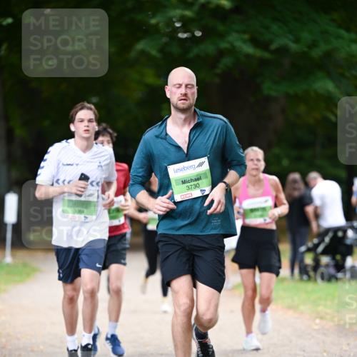 31.08.2025 - 21. Blankeneser Heldenlauf Dr. Thomas Lammeyer http://msf.ph/oto/8636007 31.08.2025 10:42:03 Laufen 3064, 3730 meine-sportfotos.de