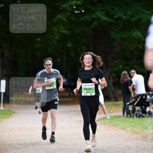 31.08.2025 - 21. Blankeneser Heldenlauf Dr. Thomas Lammeyer http://msf.ph/oto/8636021 31.08.2025 10:42:06 Laufen 3284 meine-sportfotos.de