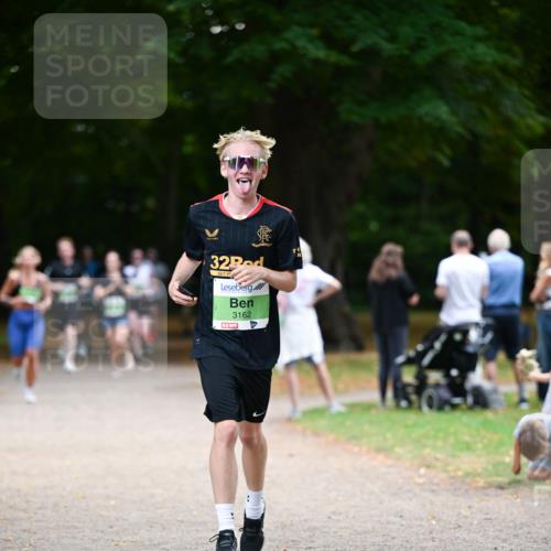 31.08.2025 - 21. Blankeneser Heldenlauf Dr. Thomas Lammeyer http://msf.ph/oto/8636035 31.08.2025 10:42:12 Laufen 32, 3162 meine-sportfotos.de