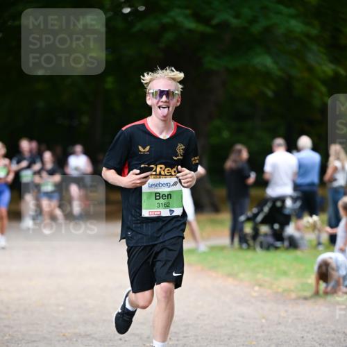 31.08.2025 - 21. Blankeneser Heldenlauf Dr. Thomas Lammeyer http://msf.ph/oto/8636039 31.08.2025 10:42:13 Laufen 2, 3162 meine-sportfotos.de