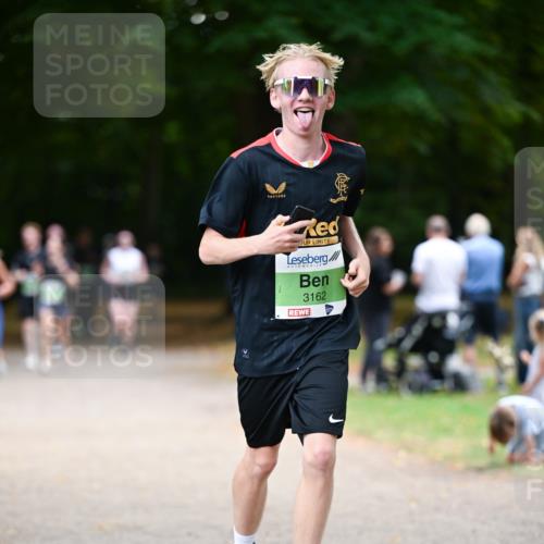 31.08.2025 - 21. Blankeneser Heldenlauf Dr. Thomas Lammeyer http://msf.ph/oto/8636043 31.08.2025 10:42:13 Laufen 3162 meine-sportfotos.de
