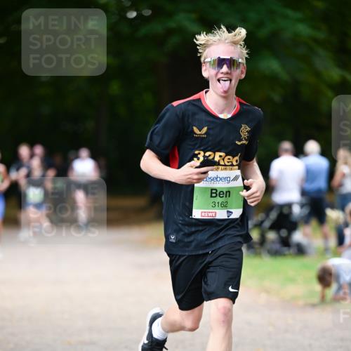 31.08.2025 - 21. Blankeneser Heldenlauf Dr. Thomas Lammeyer http://msf.ph/oto/8636044 31.08.2025 10:42:14 Laufen 32, 3162 meine-sportfotos.de