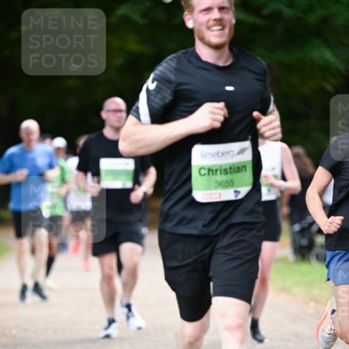 31.08.2025 - 21. Blankeneser Heldenlauf Dr. Thomas Lammeyer http://msf.ph/oto/8636079 31.08.2025 10:42:23 Laufen 3655 meine-sportfotos.de
