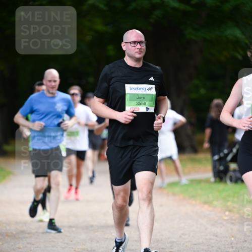 31.08.2025 - 21. Blankeneser Heldenlauf Dr. Thomas Lammeyer http://msf.ph/oto/8636085 31.08.2025 10:42:25 Laufen 3556 meine-sportfotos.de