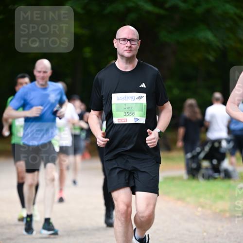 31.08.2025 - 21. Blankeneser Heldenlauf Dr. Thomas Lammeyer http://msf.ph/oto/8636089 31.08.2025 10:42:25 Laufen 3556 meine-sportfotos.de