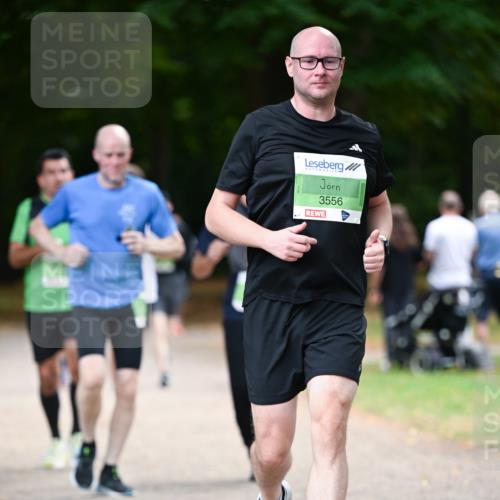 31.08.2025 - 21. Blankeneser Heldenlauf Dr. Thomas Lammeyer http://msf.ph/oto/8636091 31.08.2025 10:42:26 Laufen 3556 meine-sportfotos.de