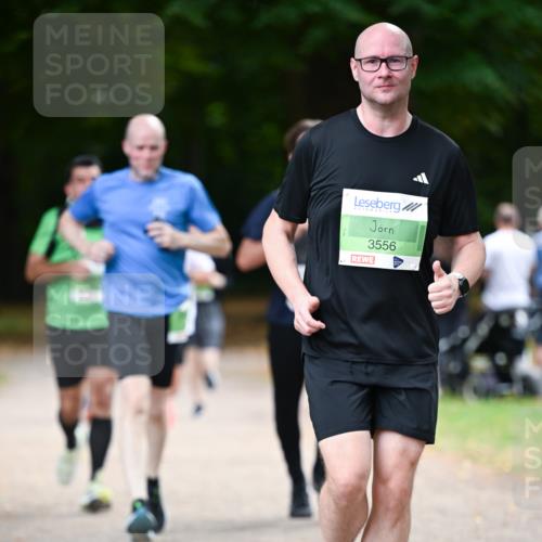 31.08.2025 - 21. Blankeneser Heldenlauf Dr. Thomas Lammeyer http://msf.ph/oto/8636092 31.08.2025 10:42:26 Laufen 3556 meine-sportfotos.de